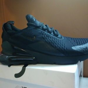 Men's Nike air 270 All Black. NEW. Size 11